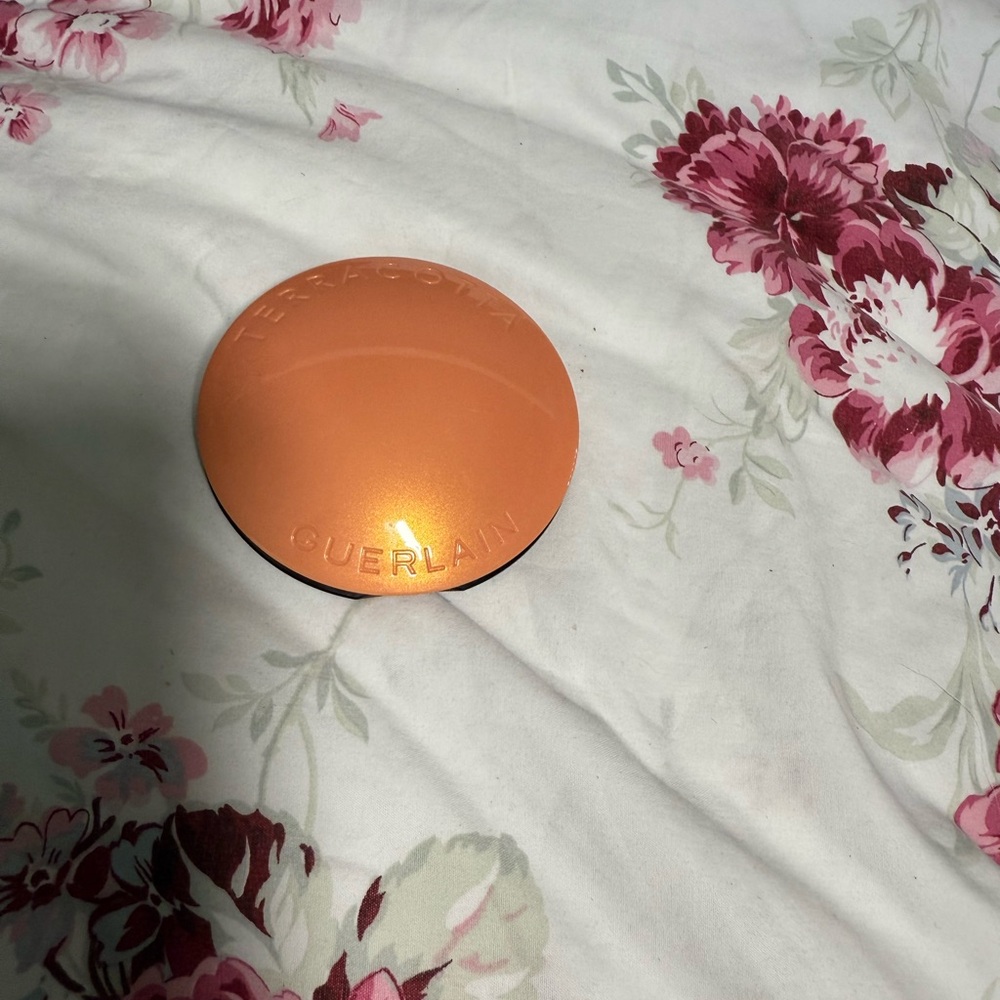 Guerlain Terracotta Sun Tonic in Rich Brown